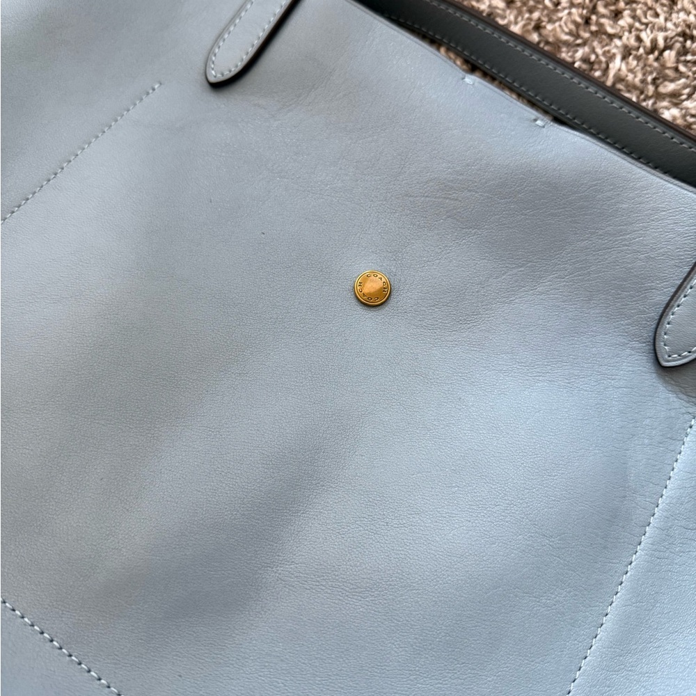 Coach Manhattan Tote Bluebell - Picture 6 of 12